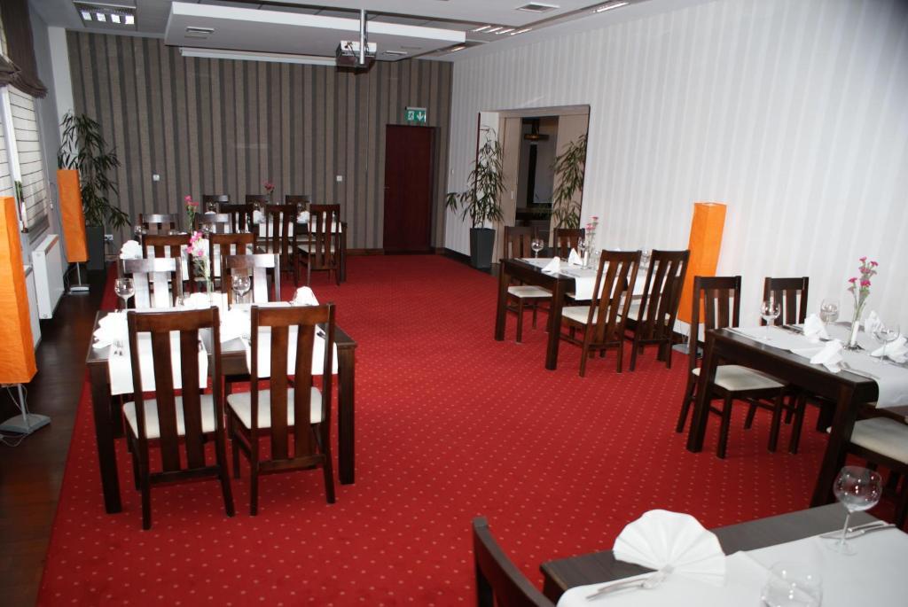 Hotel Centrum كفيدن المظهر الخارجي الصورة